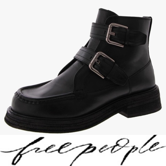 Free People Shoes - Gorgeous, Free People Isla Moto Boots❤️